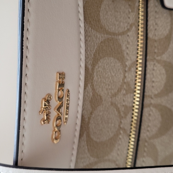 Authentic Coach Bag - Picture 5 of 6
